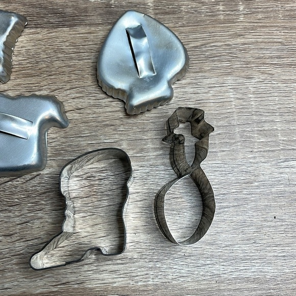 Vintage 60s Set of Tin Cookie Cutters Shortbread - Picture 3 of 8